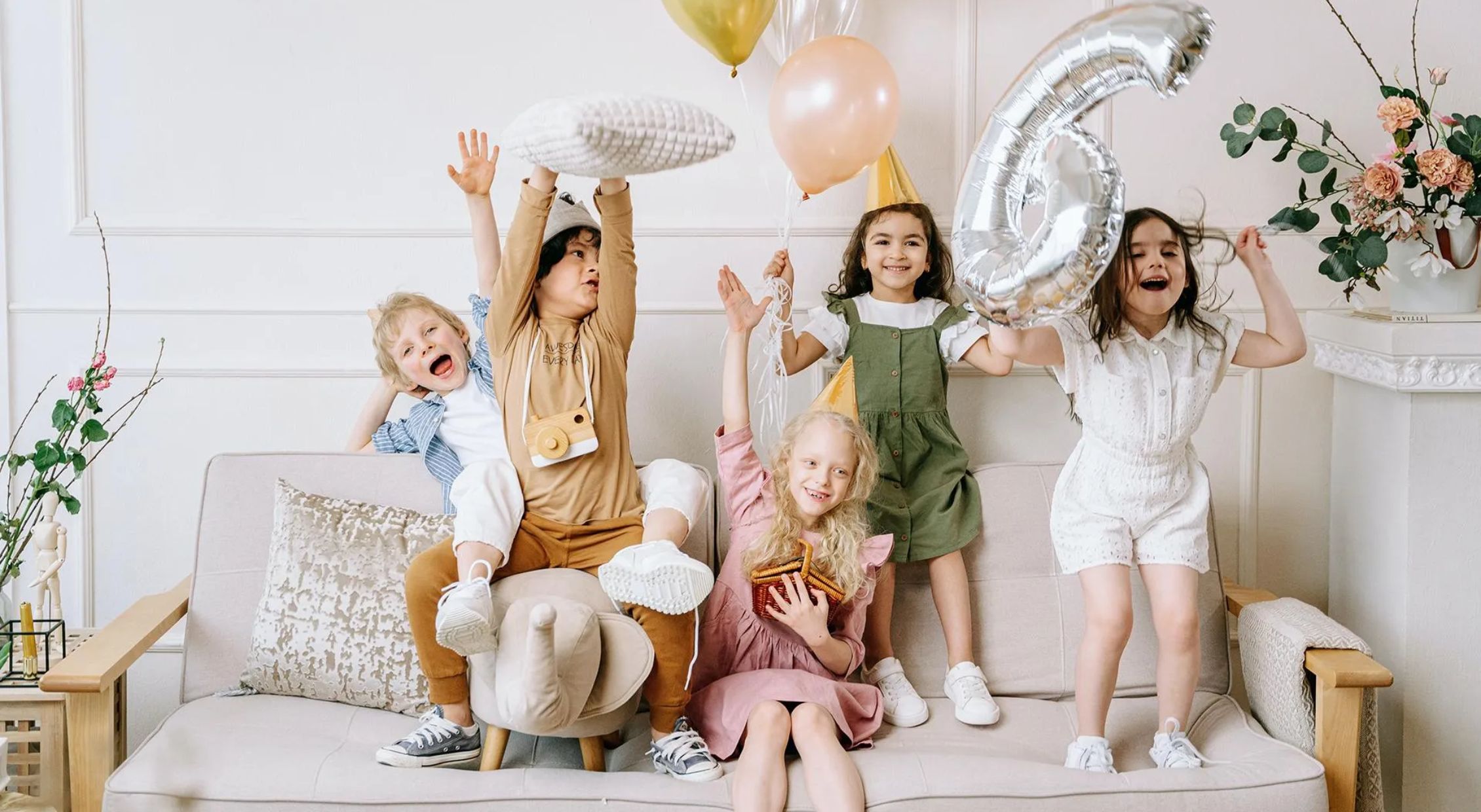 Entertaining Children CWBiancaParenting Guide: Creative Ways to Keep Kids Engaged and Happy