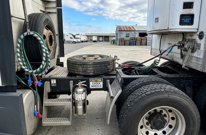How Airline Springs Protect Your Air Hoses on Heavy Duty Trucks